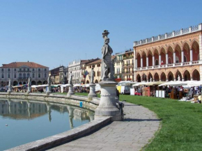 Aganoor, Padova